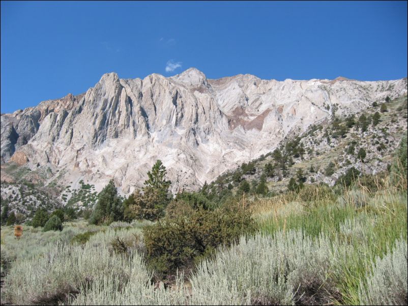 2005-08-21 Convict Lake (07) Mt Laurel again